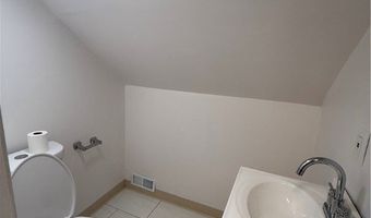 63 Norman Pl, Amherst, NY 14226