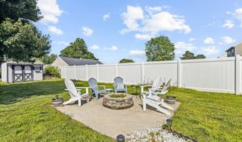 37 ARDSLEY Dr, Dover, DE 19904