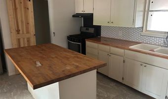 505 S Sycamore St, Archer City, TX 76351