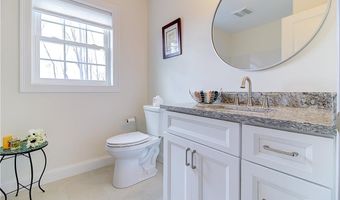 26 Kensington Way, Johnston, RI 02919