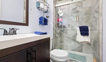 303 Oakfield Dr, Ballwin, MO 63021