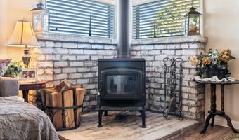 66260 Rebecca Ln, Bend, OR 97703