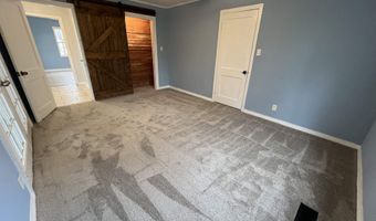 1022 E Sevier St, Benton, AR 72015