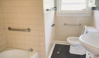 810 S Commerce St, Aulander, NC 27805