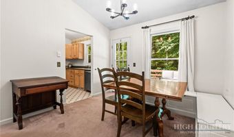 100 Summersweet Dr, Banner Elk, NC 28604