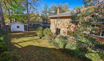 6220 ROBINWOOD Rd, Bethesda, MD 20817