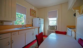 338 MARKET St, Lewes, DE 19958
