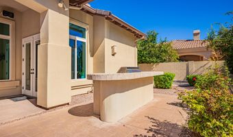 2069 E CEDAR Pl, Chandler, AZ 85249