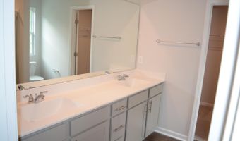 844 Bellewood Gardens Dr, Angier, NC 27592