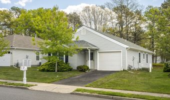 98 Pine Oak Blvd, Barnegat, NJ 08005