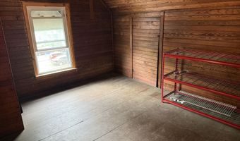 21 Fern St, Bangor, ME 04401