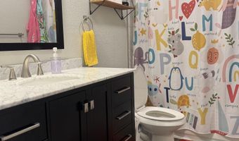 1116 W Merchant Ave, Artesia, NM 88210