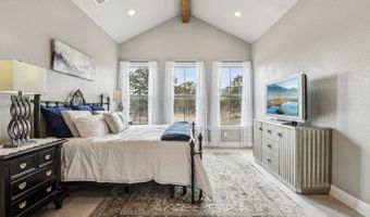 132 Wood Vly, Adkins, TX 78101