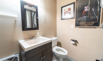 2248 E Broadway, Alton, IL 62002