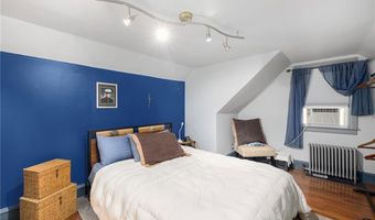 12 Hagen Ave, Cranston, RI 02920