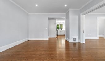 12 Longwood Ave, Beverly, MA 01915