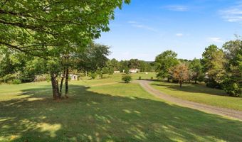 40 Wesley Rd NW, Adairsville, GA 30103