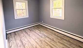 76 Falvey St, Bangor, ME 04401