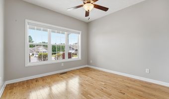 104 Lightwater Ct, Aberdeen, NC 28315