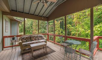 17 Red Oak Ln, Alexander, NC 28701