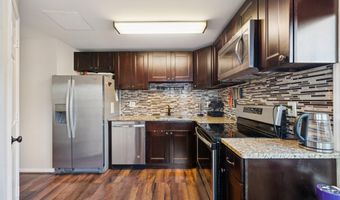 7307 CASTLEBERG Ct, Alexandria, VA 22315