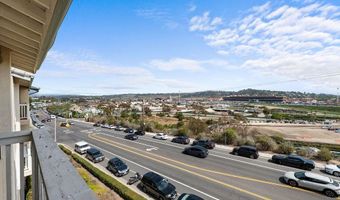 241 Turf View Dr, Solana Beach, CA 92075