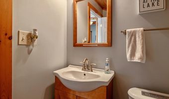 39 Bourdeau Ln N, Alburgh, VT 05440