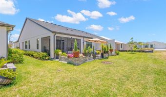 5828 WINDBREAK Ct, Apollo Beach, FL 33572