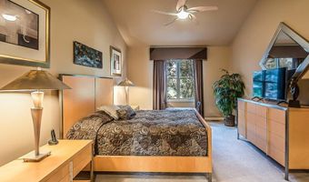 5401 Pinnacle Ct, Ann Arbor, MI 48108