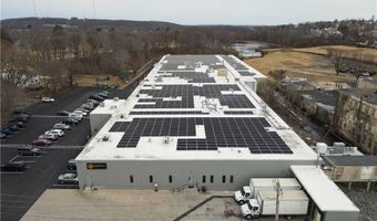 1425 Cranston St, Cranston, RI 02920