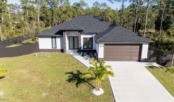 2218 Truman Ave, Alva, FL 33920