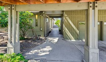 1105 Ivy Ln, Ashland, OR 97520