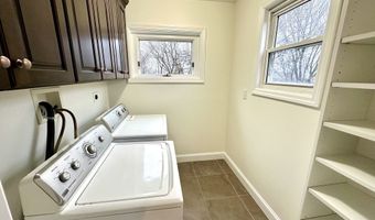 88 Franklin St 2nd floor, Ansonia, CT 06401