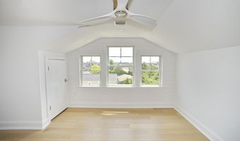 674 Lake Ave, Bay Head, NJ 08742