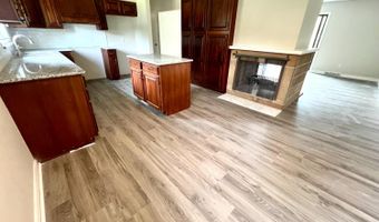 1165 Park Ave, Amherst, OH 44001