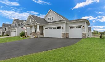 1218 White Lake Dr, Antioch, IL 60002
