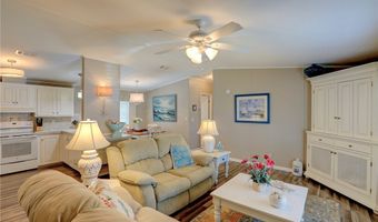 915 Vireo Dr, Barefoot Bay, FL 32976