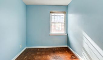 849 S GLEBE Rd, Arlington, VA 22204