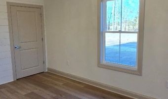 2807 Willowdale Rd, Aynor, SC 29511