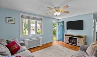 13 Angela Ct, North Providence, RI 02904