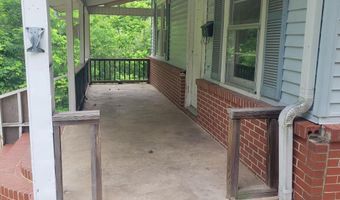 470 Dogwood Ave, Alexander City, AL 35010