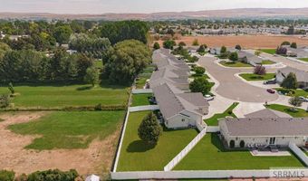 932 S Clara Ct, Ammon, ID 83406