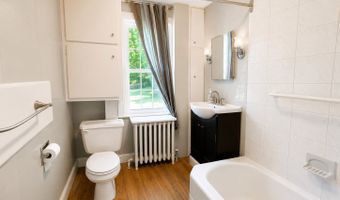 443 Amity Rd, Bethany, CT 06524