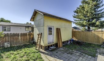 409 WOLFE Ave, Amity, OR 97101