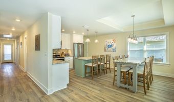 111 11th St, Apalachicola, FL 32320