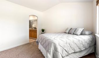 606 Santa Ana Cir, Santa Rosa, CA 95404