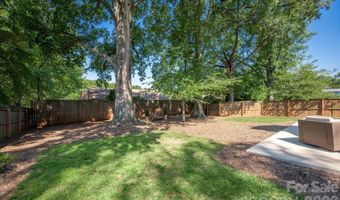 2562 Roseview Ln, Charlotte, NC 28205