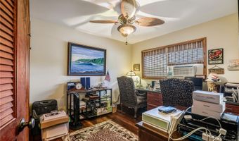 59-502 Kamehameha Hwy B, Haleiwa, HI 96712