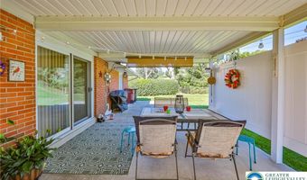 3016 Coplay Ln, North Whitehall, PA 18052
