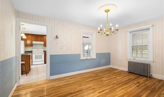 50 Piedmont St, Cranston, RI 02910